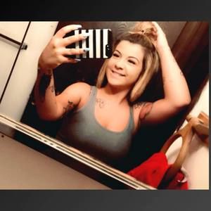 Meet your Posher, Kenzie